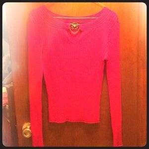 Hot pink B. Moss shirt